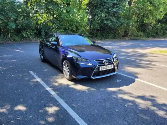 Lexus IS 2.5 300h E-CVT Euro 6 (s/s) 4dr