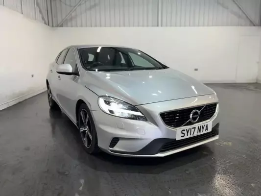 Volvo V40 2.0 T2 R-Design Euro 6 (s/s) 5dr