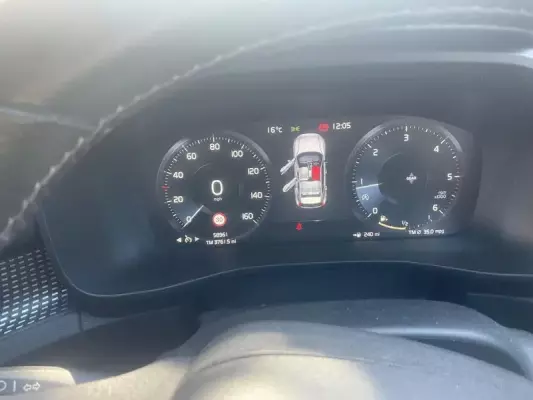 Volvo XC40 2.0 D3 R-Design Euro 6 (s/s) 5dr
