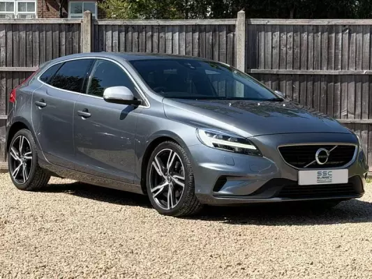 Volvo V40 2.0 T2 R-Design Pro Euro 6 (s/s) 5dr