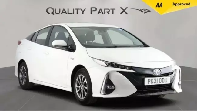 Toyota Prius 1.8 VVT 8.8kWh Business Edition Plus CVT Euro 6 (s/s) 5dr