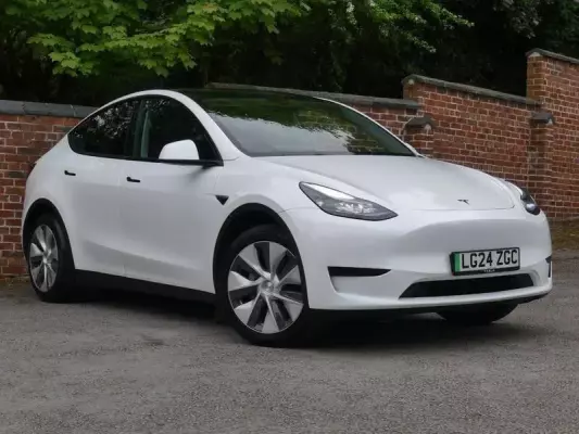 Tesla Model Y Auto RWD 5dr