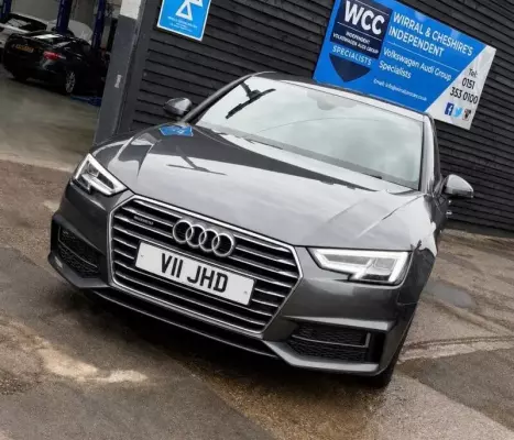 Audi A4 2.0 TDI S line S Tronic quattro Euro 6 (s/s) 4dr