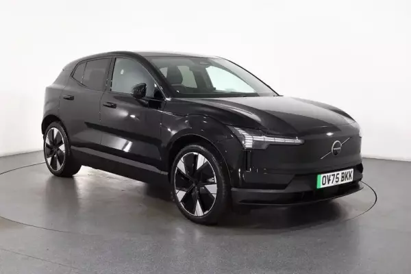 Volvo EX30 Twin Performance 69kWh Ultra Auto AWD 5dr