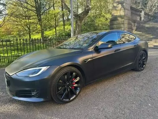 Tesla Model S (Dual Motor) Performance Ludicrous Auto 4WD 5dr