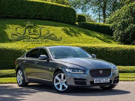 Jaguar XE 2.0d Portfolio Auto AWD Euro 6 (s/s) 4dr