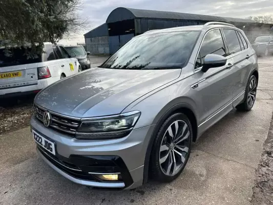 Volkswagen Tiguan 2.0 TDI R-Line DSG Euro 6 (s/s) 5dr