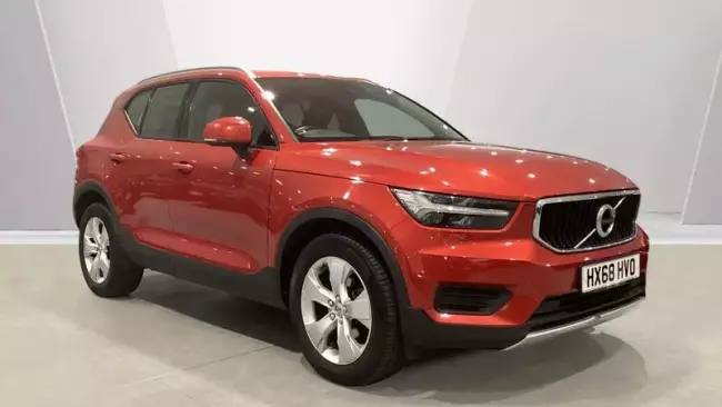 Volvo XC40 2.0 D3 Momentum Auto Euro 6 (s/s) 5dr