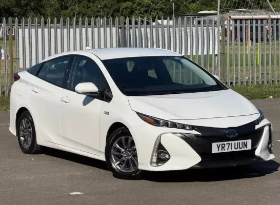 Toyota Prius 1.8 VVT 8.8kWh Business Edition Plus CVT Euro 6 (s/s) 5dr