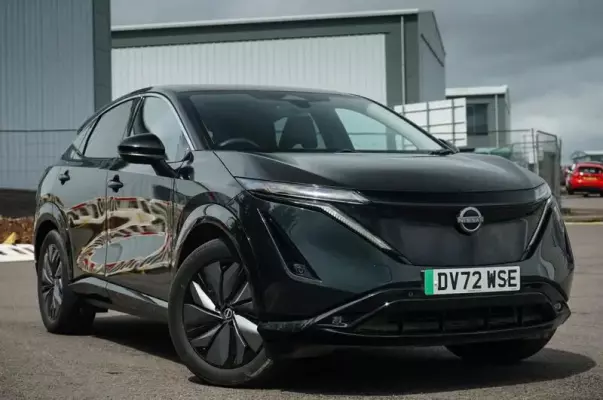 Nissan ARIYA 63kWh Advance Auto 5dr 7.4kW Charger