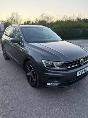 Volkswagen Tiguan 2.0 TDI BlueMotion Tech SE Euro 6 (s/s) 5dr