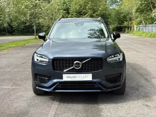 Volvo XC90 2.0h T8 Recharge 18.8kWh Ultimate Dark Auto 4WD Euro 6 (s/s) 5dr