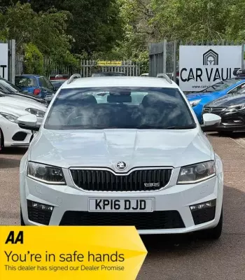 Skoda Octavia 2.0 TDI vRS DSG Euro 6 (s/s) 5dr (SNav)