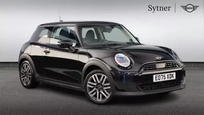 MINI Cooper 1.5C Classic Steptronic Euro 6 (s/s) 3dr