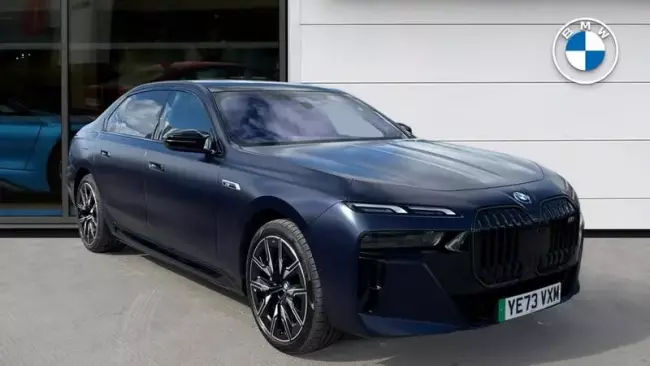 BMW i7 M70e 105.7kWh Auto xDrive 4dr