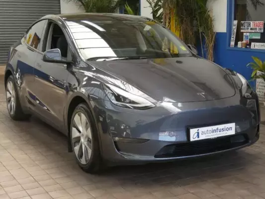 Tesla Model Y (Dual Motor) Long Range Auto 4WDE 5dr