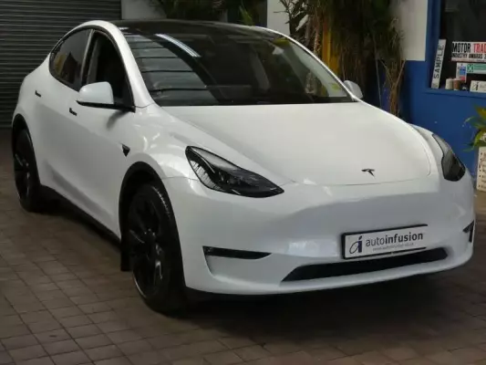 Tesla Model Y (Dual Motor) Long Range Auto 4WDE 5dr
