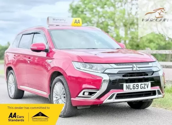 Mitsubishi Outlander 2.4h TwinMotor 13.8kWh Exceed CVT 4WD Euro 6 (s/s) 5dr