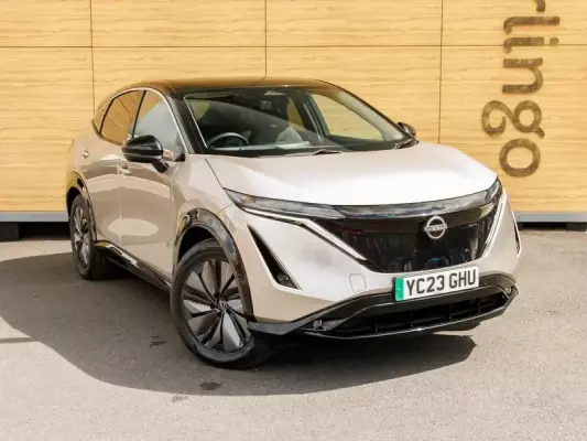 Nissan ARIYA 63kWh Advance Auto 5dr 7.4kW Charger