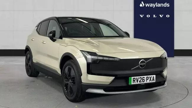 Volvo EX30 Cross Country Twin Performance 69kWh Ultra Auto AWD 5dr