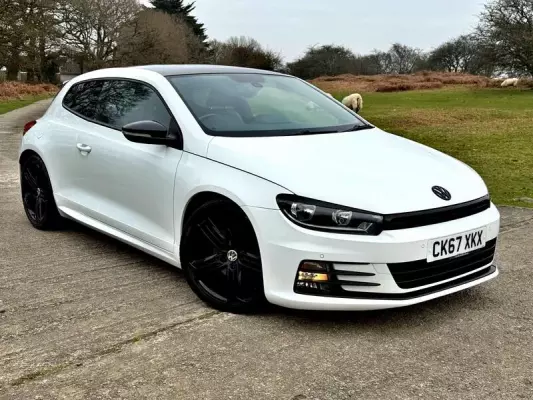 Volkswagen Scirocco 2.0 TDI R-Line DSG Euro 6 (s/s) 3dr