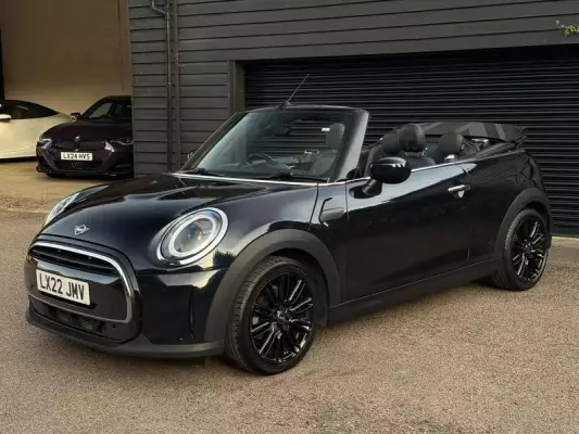 MINI Convertible 1.5 Cooper Exclusive Steptronic Euro 6 (s/s) 2dr