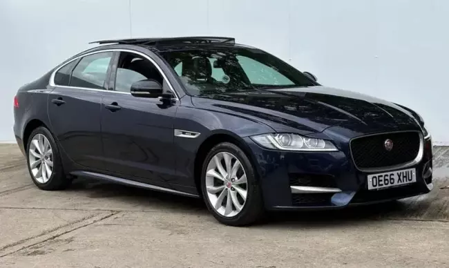 Jaguar XF 2.0d R-Sport Auto AWD Euro 6 (s/s) 4dr