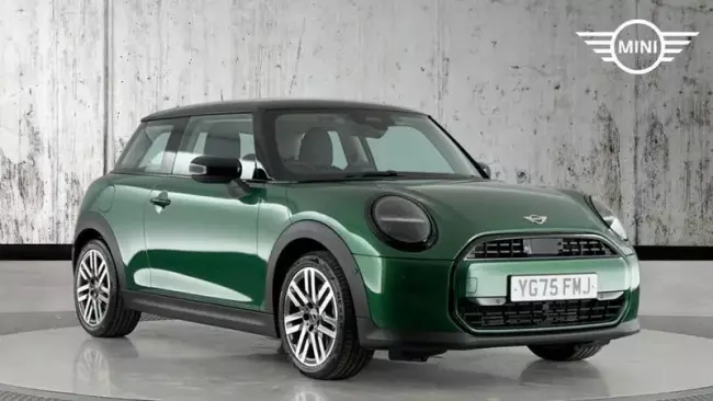 MINI Cooper 1.5C Classic Steptronic Euro 6 (s/s) 3dr