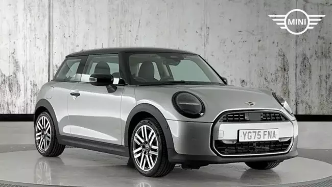 MINI Cooper 1.5C Classic Steptronic Euro 6 (s/s) 3dr