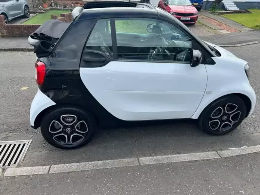 Smart fortwo 17.6kWh Prime (Premium) Cabriolet Auto 2dr (22kW Charger)
