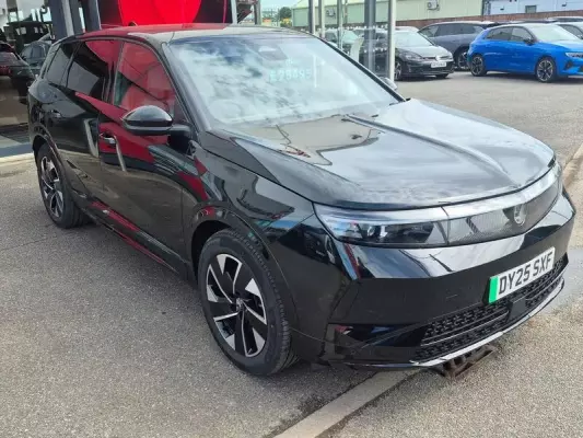Vauxhall Grandland Electric 73kWh GS Auto 5dr