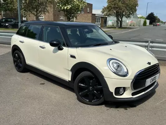 MINI Clubman 1.5 Cooper Euro 6 (s/s) 6dr