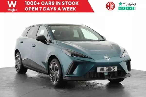 MG MG4 77kWh Premium Extended Range Auto 5dr