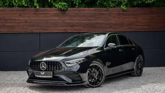 Mercedes-Benz A Class 1.3 A250e 15.6kWh AMG Line (Executive) 8G-DCT Euro 6 (s/s) 4dr