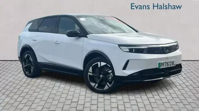 Vauxhall Grandland Electric 73kWh Ultimate Auto 5dr
