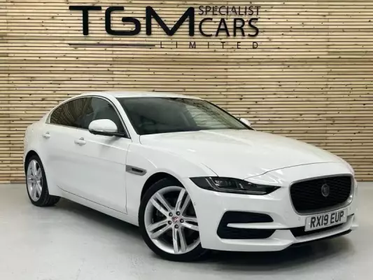 Jaguar XE 2.0 D180 HSE Auto Euro 6 (s/s) 4dr