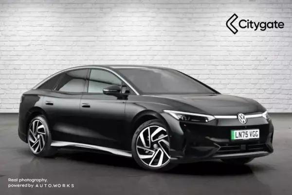 Volkswagen ID.7 Pro 77kWh Launch Edition Fastback Auto 5dr
