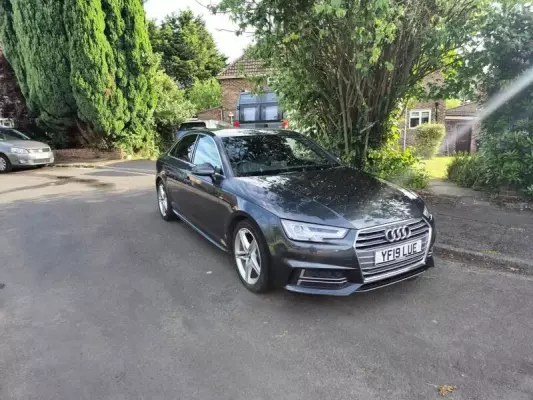 Audi A4 2.0 TFSI 40 S line S Tronic Euro 6 (s/s) 4dr