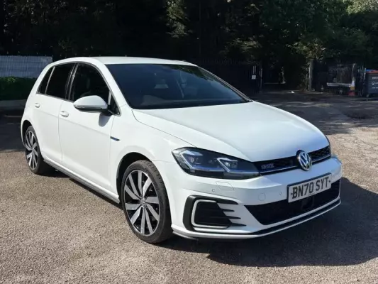 Volkswagen Golf 1.4 TSI 8.7kWh GTE Advance DSG Euro 6 (s/s) 5dr