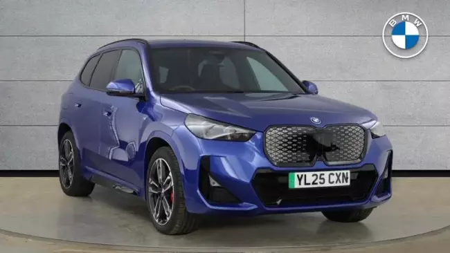 BMW iX1 20 66.5kWh M Sport Auto eDrive 5dr (11kW Charger)