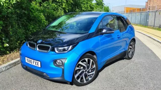 BMW i3 33kWh Fluid Grey Edition Auto Euro 6 (s/s) 5dr (Range Extender)