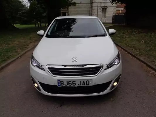Peugeot 308 1.2 PureTech Allure Euro 6 (s/s) 5dr