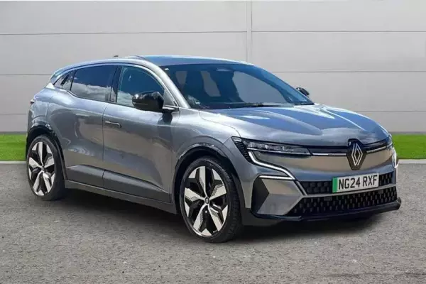 Renault Megane E-Tech 60kWh techno+ Auto 5dr (optimum charge)