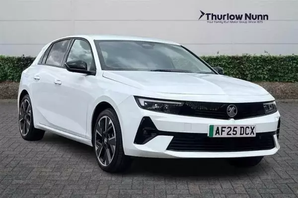 Vauxhall Astra Electric 54kWh Griffin Auto 5dr