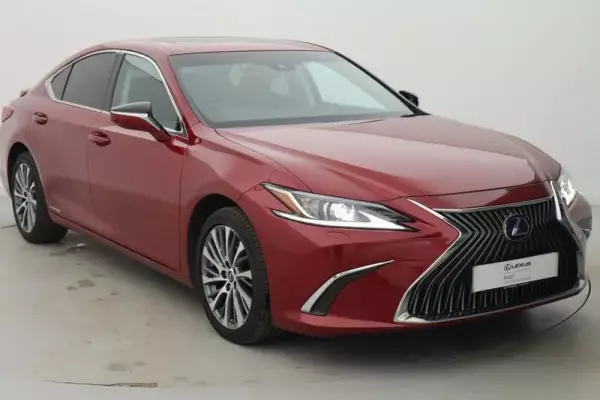 Lexus ES 2.5 300h Premium Edition E-CVT Euro 6 (s/s) 4dr