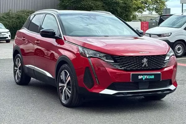 Peugeot 3008 1.6 13.2kWh Allure Premium + e-EAT Euro 6 (s/s) 5dr