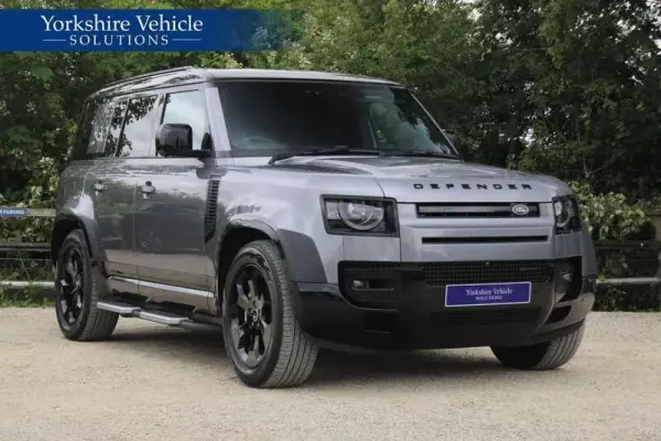 Land Rover Defender 110 2.0 P400e 15.4kWh X-Dynamic HSE Auto 4WD Euro 6 (s/s) 5dr