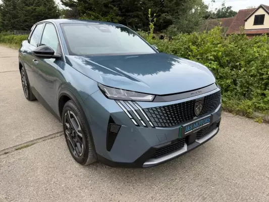 Peugeot E-3008 73kWh Allure Auto 5dr