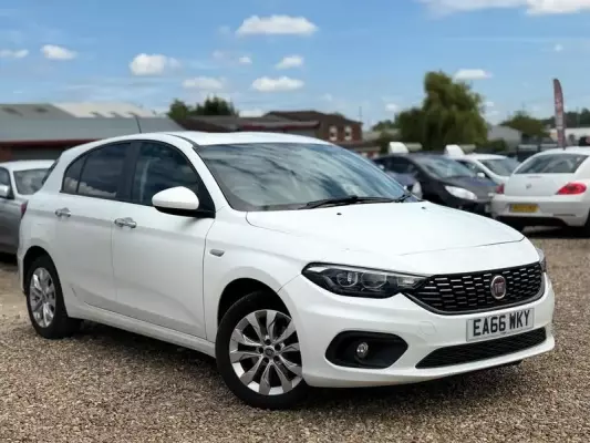 Fiat Tipo 1.4 T-Jet Easy Plus Euro 6 (s/s) 5dr