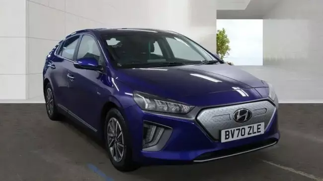 Hyundai IONIQ 38.3kWh Premium Auto 5dr